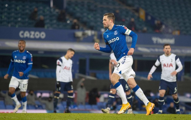 轻球员的崛 轻球员的崛